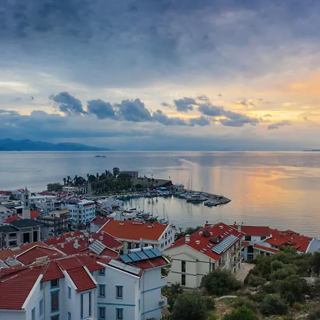 Oezguem داتْشا