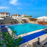 Oezguem Appart hôtel 4*