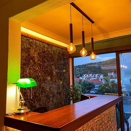 Oezguem Aparthotel 4*