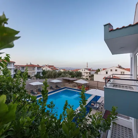 Oezguem Apartmanhotel