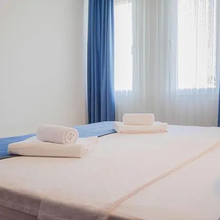 Aparthotel Oezguem Datca
