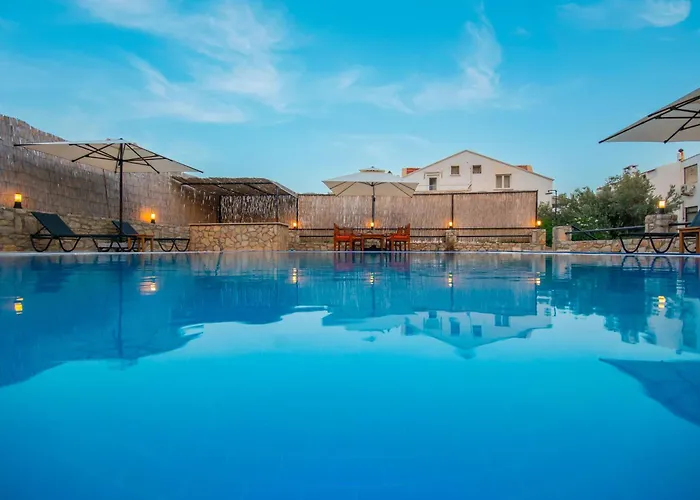 Apart-hotel Oezguem 4*