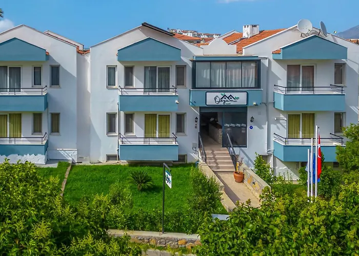 Oezguem Apart-hotel 4*