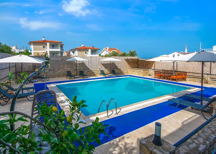 Oezguem Apart-hotel 4*